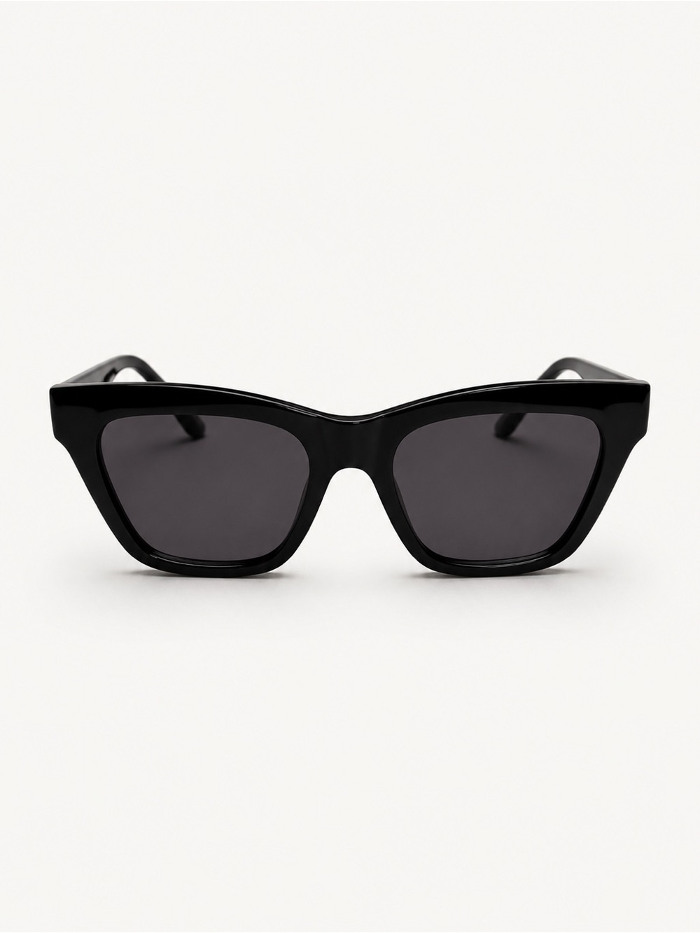 Zara Black Cat-Eye Sunglasses with Dark Lenses